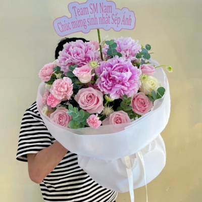 Bó hoa tone hồng ngọt ngào kết hợp mẫu đơn cao cấp