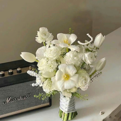 Hoa Cưới Trắng Dịu Dàng