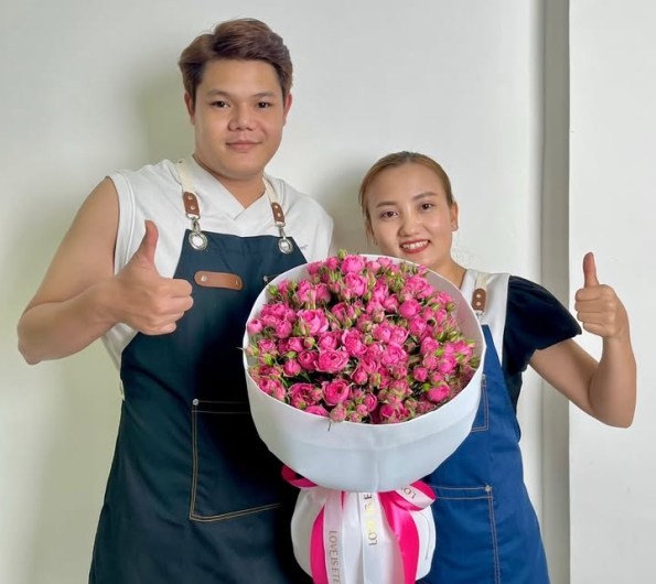 Lớp Học Cắm Hoa Chuyên Nghiệp