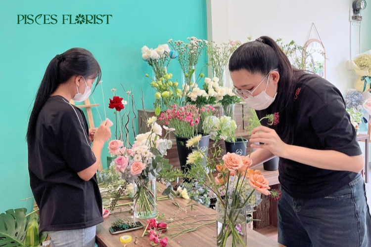 lý do nên học cắm hoa cưới cơ bản tại Pisces Florist